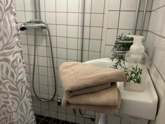 Stockholm Loft Haven 3 Beds In A 1- Bedroom Gem - 917 Esterno foto